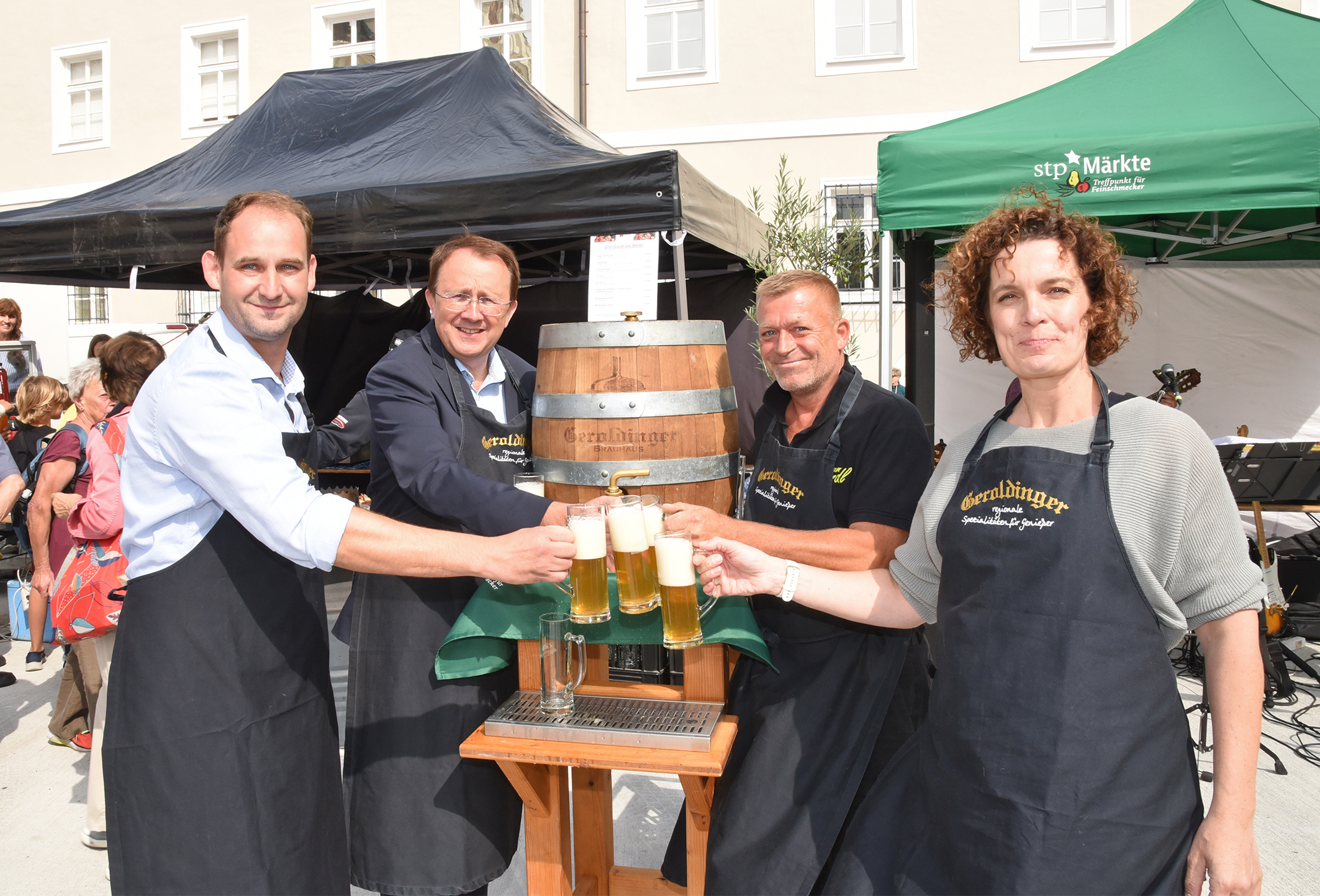 Grillen und Bieranstich Markt 9