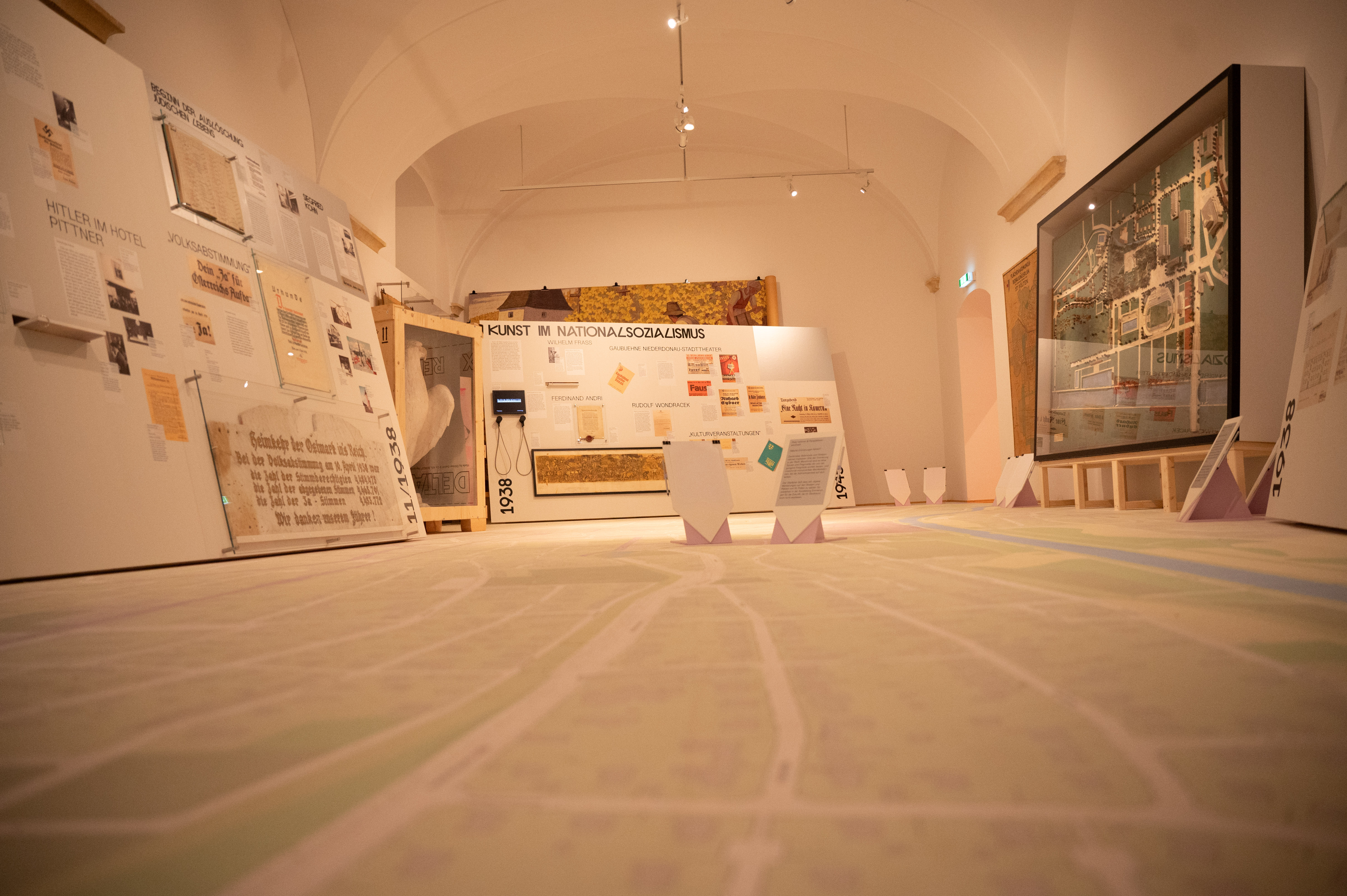 Ausstellungseroffnung Blick in den Schatten 25 von 28