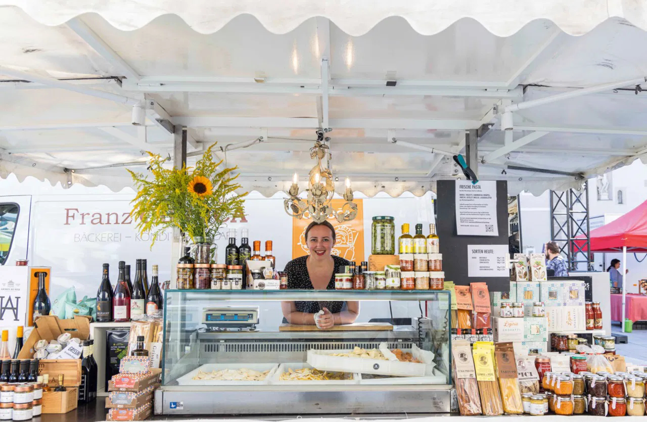 Delikatessen Gross falstaff SP Markt 8618